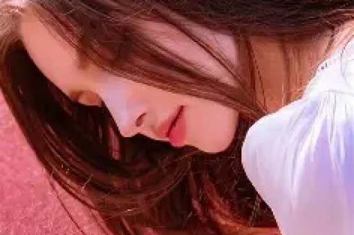 狗仔蹲守实锤：内娱某女星现身日本风月场所人设彻底崩成渣