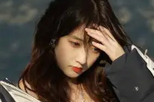 炸裂！女星被大佬做局签屈辱协议、被爆猛料的瓜