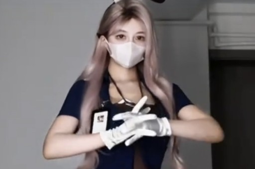 出道8年从不接吻戏被称最干净女演员的她凭啥让大导演抢着捧