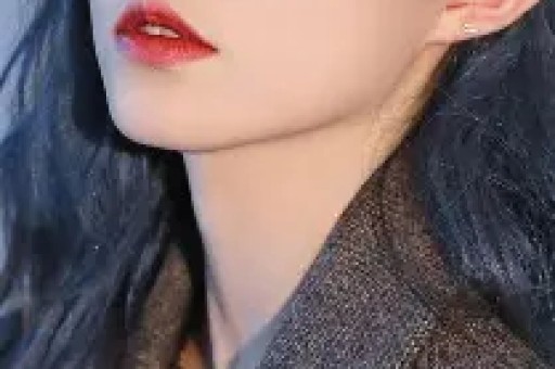 吃瓜看透本质：霍家不辟谣并非默认婚讯霍震霆表态暗藏两层深意